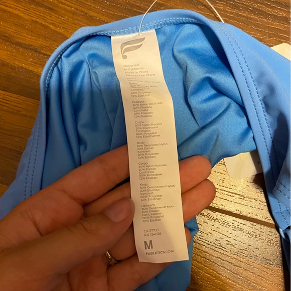 Fabletics bathing suit - Picture 3 of 5